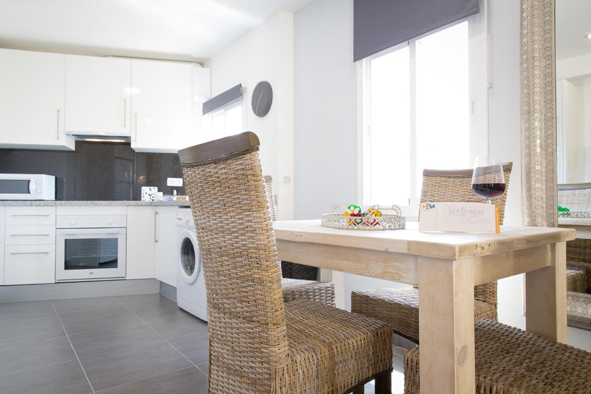 Appartamento Holidays2malaga Dos Aceras In Old Town & High Speed Wifi