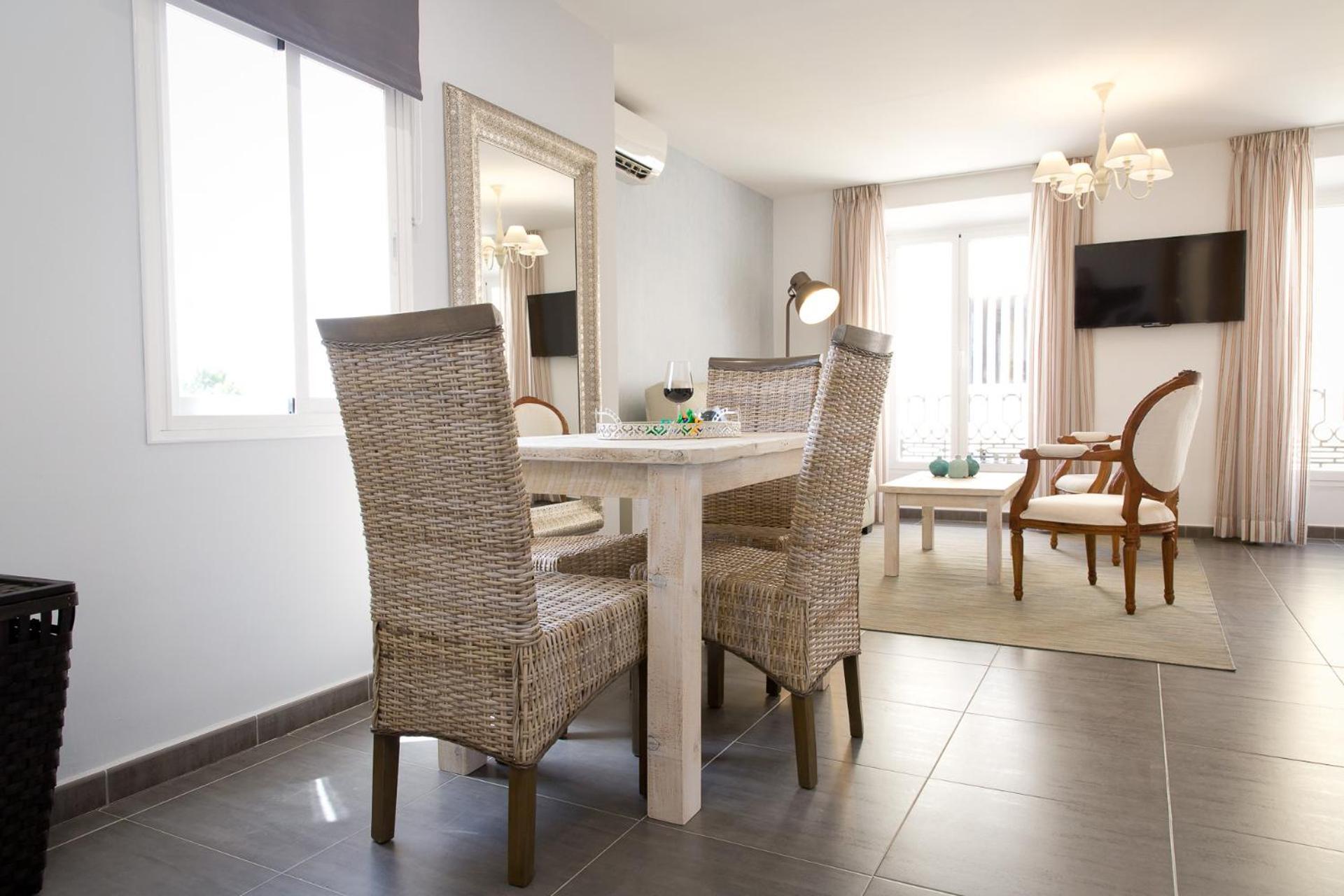 Appartamento Holidays2malaga Dos Aceras In Old Town & High Speed Wifi *